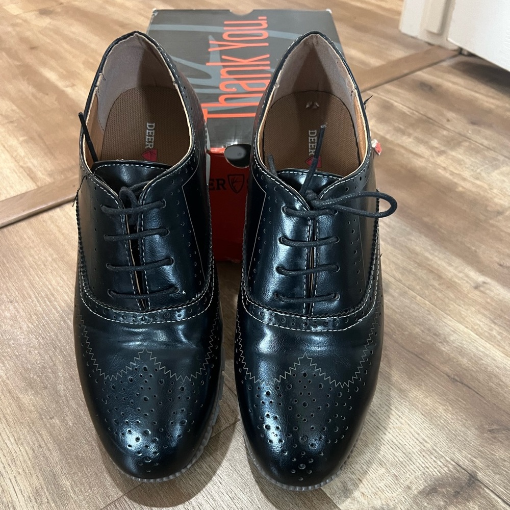 Deer Stags boys lace up loafers - Size 6.5 - School, church, wedding, quinciera.